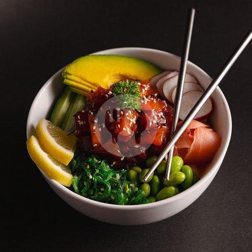 Poke Bowl Salmon (Healthy) menu IKA Sushi (Poke Bowl, Salmon, Japanese, Wok), Canggu