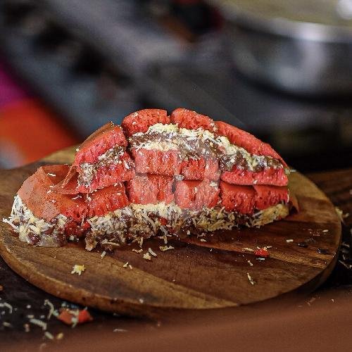Silverqueen Chunky Bar Keju menu Hapies Terang Bulan, Sesetan
