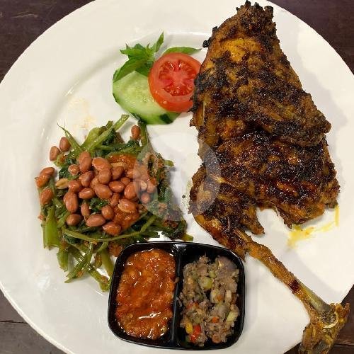 Ayam Melalung Bakar menu Warung Kita Dewi Sri, Kediri