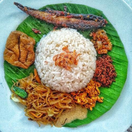 Nasi Uduk Ikan menu Nasi Uduk Mak Tentong, Perum. Tropic Residence
