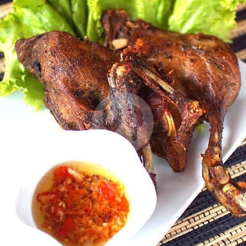 Nasi Bebek Goreng menu Go2Kill Waroeng, Senggigi