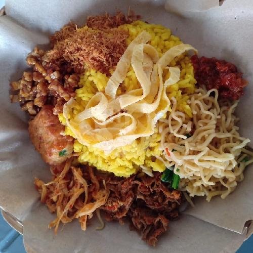Nasi Kuning Raya Canggu Ibu Firman: A Hidden Gem for Breakfast in Canggu