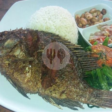 Mujair Goreng menu Warung 789, Mengwi