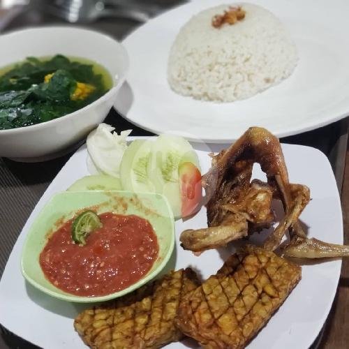 Nasi Kelor menu Kedai Arumi