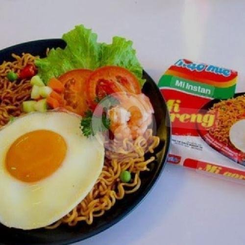 Indomie Goreng + Telor menu Soto Ayam Wong Lamongan