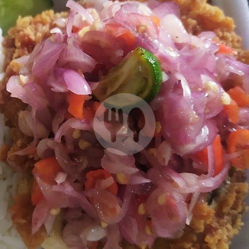 Ayam Geprek Tanpa Nasi Sambal Matah Bali menu Ayam Geprek & Ayam Bakar Sagung Dapur, Kerobokan Kaja
