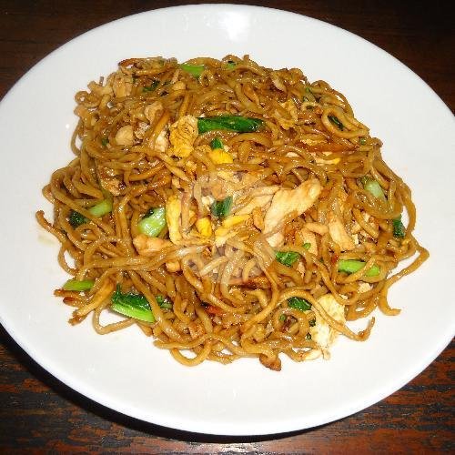 Mie Goreng Ayam Traditional menu Restaurant Atoom Baru, Gajah Mada