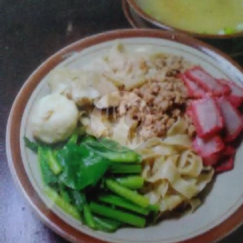 Mie Pook Happy (Mie Lebar) menu Happy Mie, Kerobokan Badung Bali