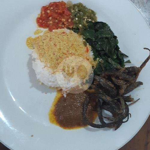 Nasi Belut menu Rumah Makan Minang Simpang Ampek, Buluh Indah