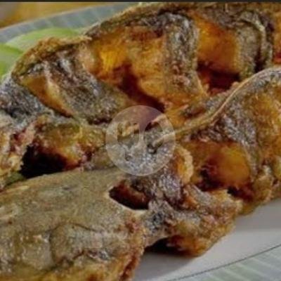 Lele Goreng+Nasi menu Ayam Kremes Sambal Ijo Dan Ayam Goreng Sambal Matah Bu Imel, Imam Bonjol