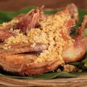 Burung Puyuh Goreng Kremes menu Wr. Ayam Kremes Special 1, Taman Pancing