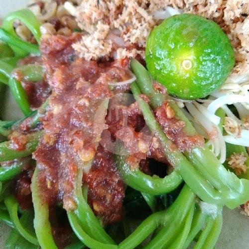 Plecing Kangkung Pagutan menu Rujak Pagutan, Mataram Kota