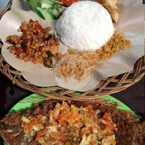 Paket Nila Penyet menu Ayam Penyet Surabaya, Kuta Raya