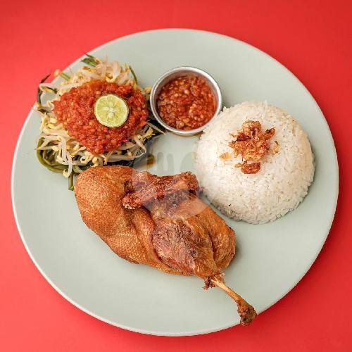 Bebek Goreng Garing menu The Old Champ Cafe, Mudu Taki