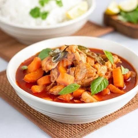 Kare Ayam menu Warung Corner, Semer
