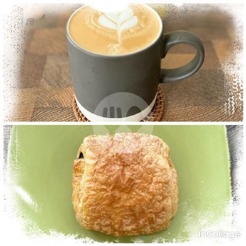 Latte And Chocolate Croissant menu Nomalish Smoothie Bowl, Kerobokan