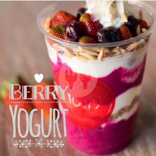 Berry Yogurt+Ice Cappucino+Black Lava Free Cacao Nibs menu Nom Bali Smoothie Bowl, Denpasar