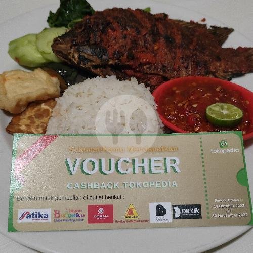 Nila Bakar + Nasi Spesial Promo menu Nasi Tempong Bu Bella, Jl Glogor Carik No 184