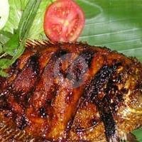 Ikan Bakar Bali Tanpa Nasi menu Sop Kepala Ikan Yanbenjo, Kerobokan