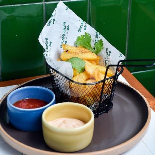 Truffle Fries menu Noodle Bar By Bakmie Rantang Ayam Rebus, Kerobokan Kelod