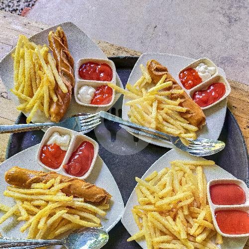 Sausage French Fries menu Warung Kemulan Blumbungan, Abiansemal