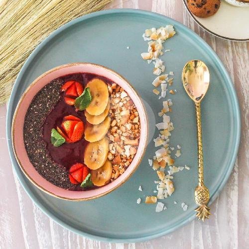 Acai Smoothie Bowl menu Coffee Shop Berawa, Pantai Berawa