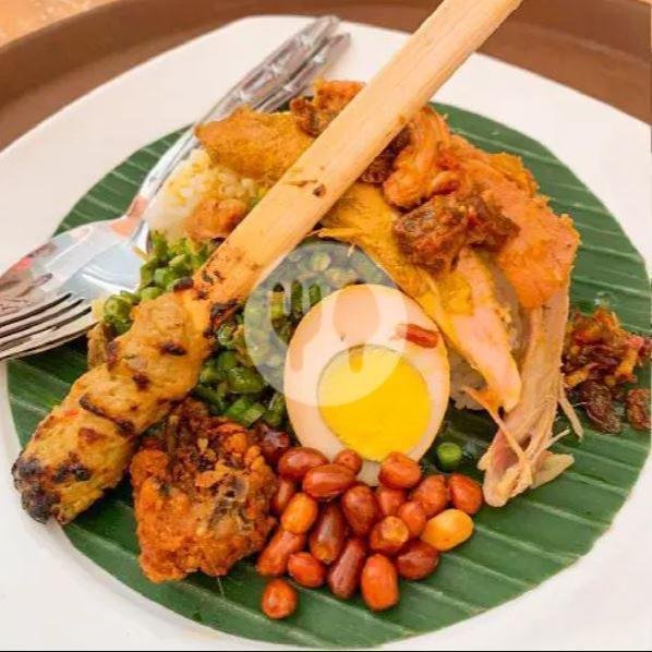 Nasi Ayam Kedewatan Sangtu: A Culinary Gem in Sanur, Bali