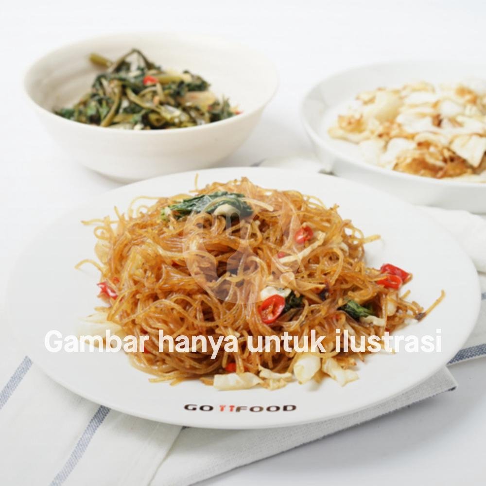 Bihun Goreng Telur menu Nasi Goreng Khas Jakarta Bu Dennis, Semer Raya