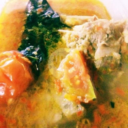Sup Kepala Ikan Kakap Jumbo menu IKAN BAKAR JIMBARAN Pak Lengar, Kuta