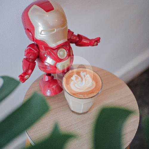 Coffee Latte (Hot) menu Inlaws Coffee, Denpasar