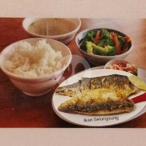 Nasi Steak Ikan (Fried Selungsung Fish with Rice ) menu Wei Wei Xin (Warung Taiwan), Pemelisan