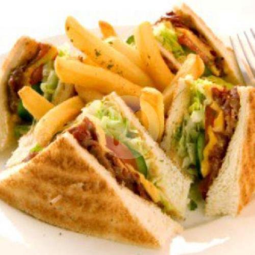 Club Sandwich menu Warung Mamma, Legian