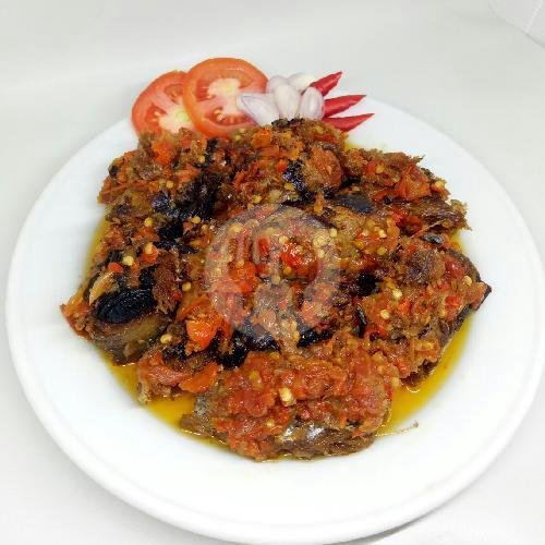 Cakalang  Goreng Saos menu Dapur Manado Pe Sedap Skali, Tukad Badung