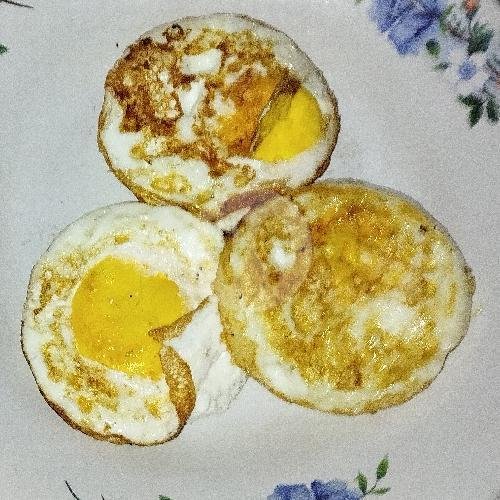Telur Ceplok menu Warung Timber, Mataram Kota
