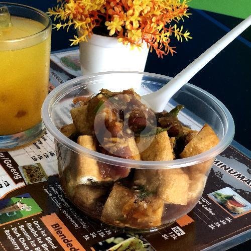 Tahu Gejrot menu Soto Betawi Dapur Kana