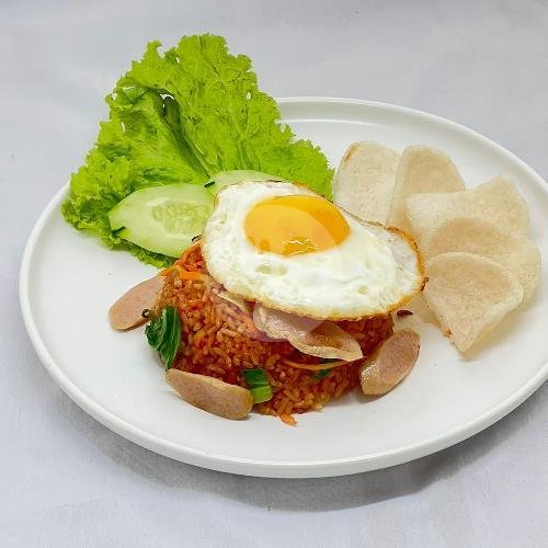 Nasi Goreng Sosis menu Threestycake, Mengwi