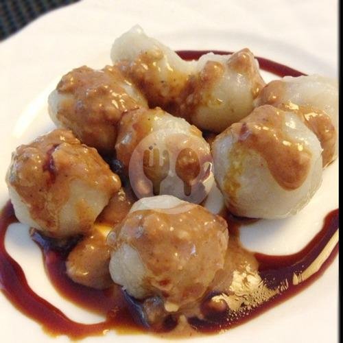 Cilok Bumbu Kacang menu Waroeng Bandoeng, Dewi Sri