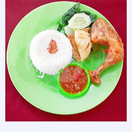 Nastemay Jumbo menu Nasi Tempong Lina, Denpasar