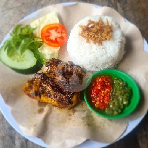 Paket Ayam Bakar Kecap+ Teh Pucuk 350ml menu Warung Muslim Bidadari, Kerobokan