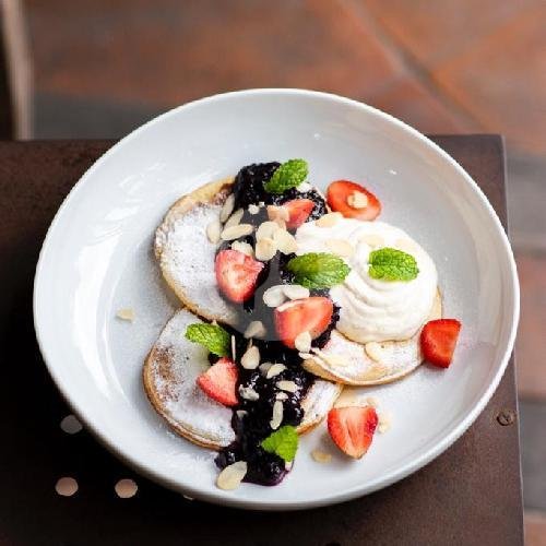 Blueberry Pancakes menu 7 Islands Bakery & Cafe, Pantai Berawa