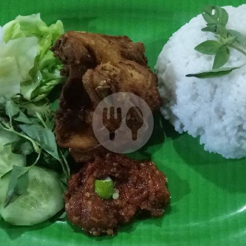 Paket Ayam Goreng Sambal Lalapan + Nasi Putih menu Lalapan, Soto, Mie Ayam & Bakso (Warung Bang Jack Iwan), Nusa Dua