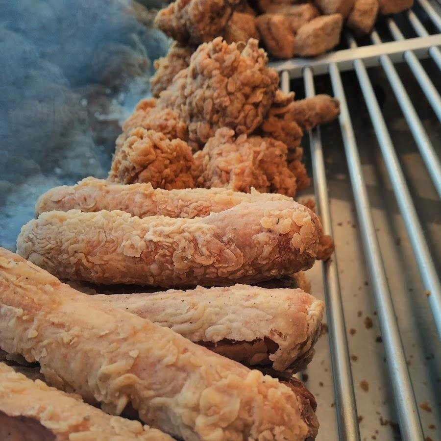 Mr. Taky Tahu & Ayam Crispy, Gunung Krakatau