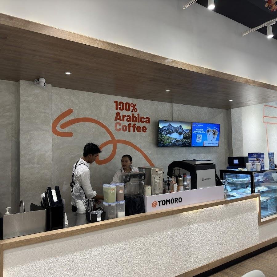 TOMORO COFFEE, Merdeka Renon