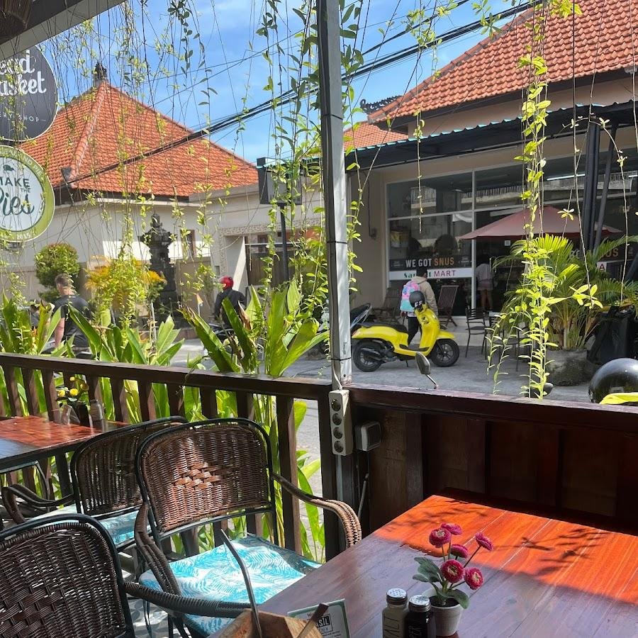 Miss Ginger, Canggu