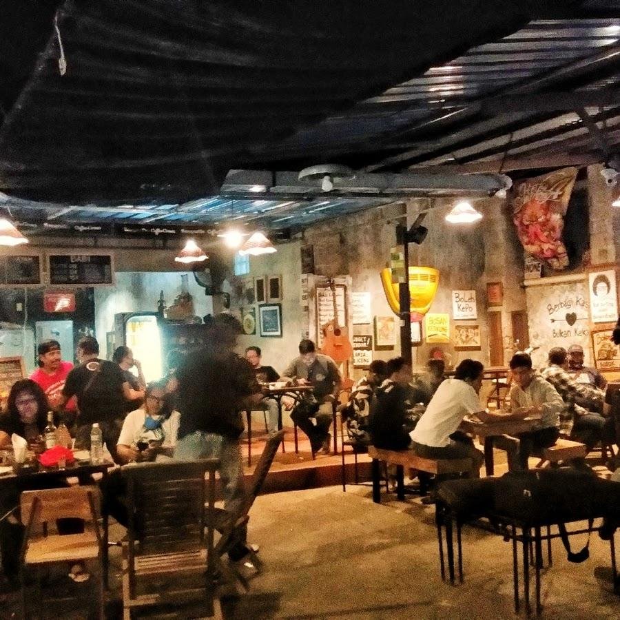 Warung BK Bali, Aneka Menu Olahan Babi & Ayam, Denpasar