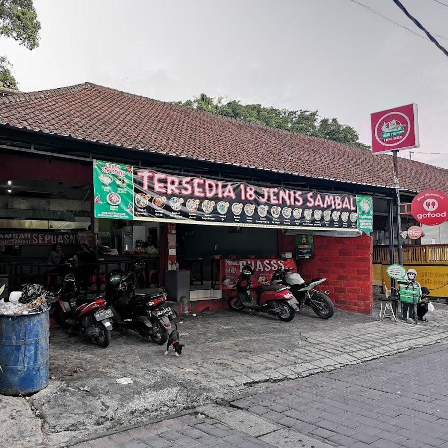 Ayam Tempong Ibu Sri, Raya Kuta