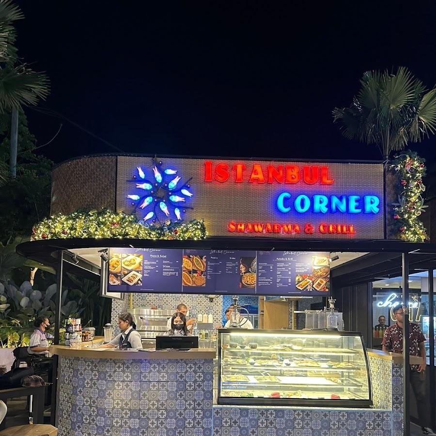 Istanbul Corner Shawarma and Grill, Side Walk Jimbaran