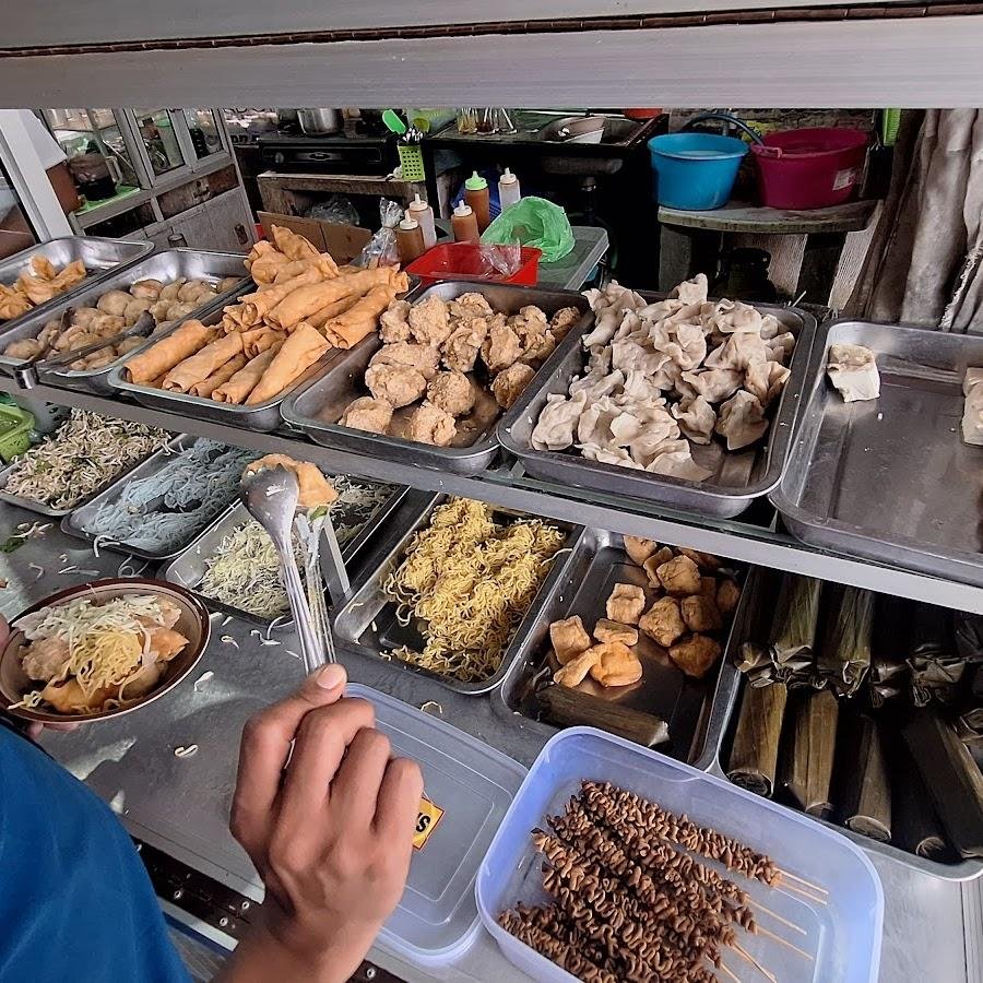 Bakso Shella Malang, Pura Demak