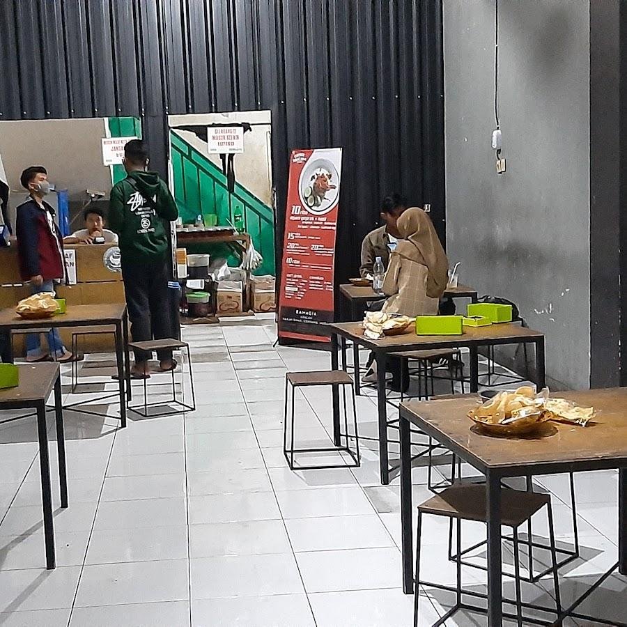 Geprek 10000 Punia, Mataram Kota