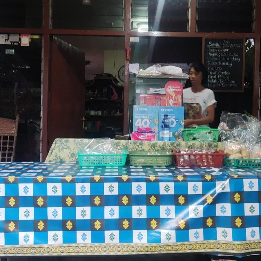 Warung Rujak Cik De, Denpasar
